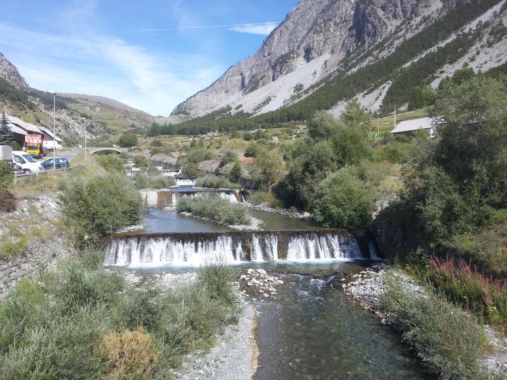 Hotel Mont-Brison Briançon Zewnętrze zdjęcie