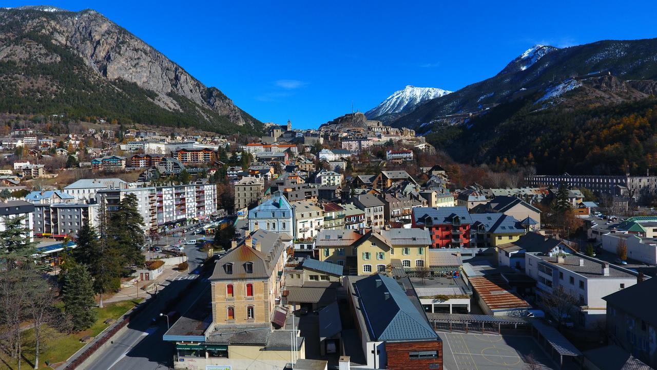 Hotel Mont-Brison Briançon Zewnętrze zdjęcie