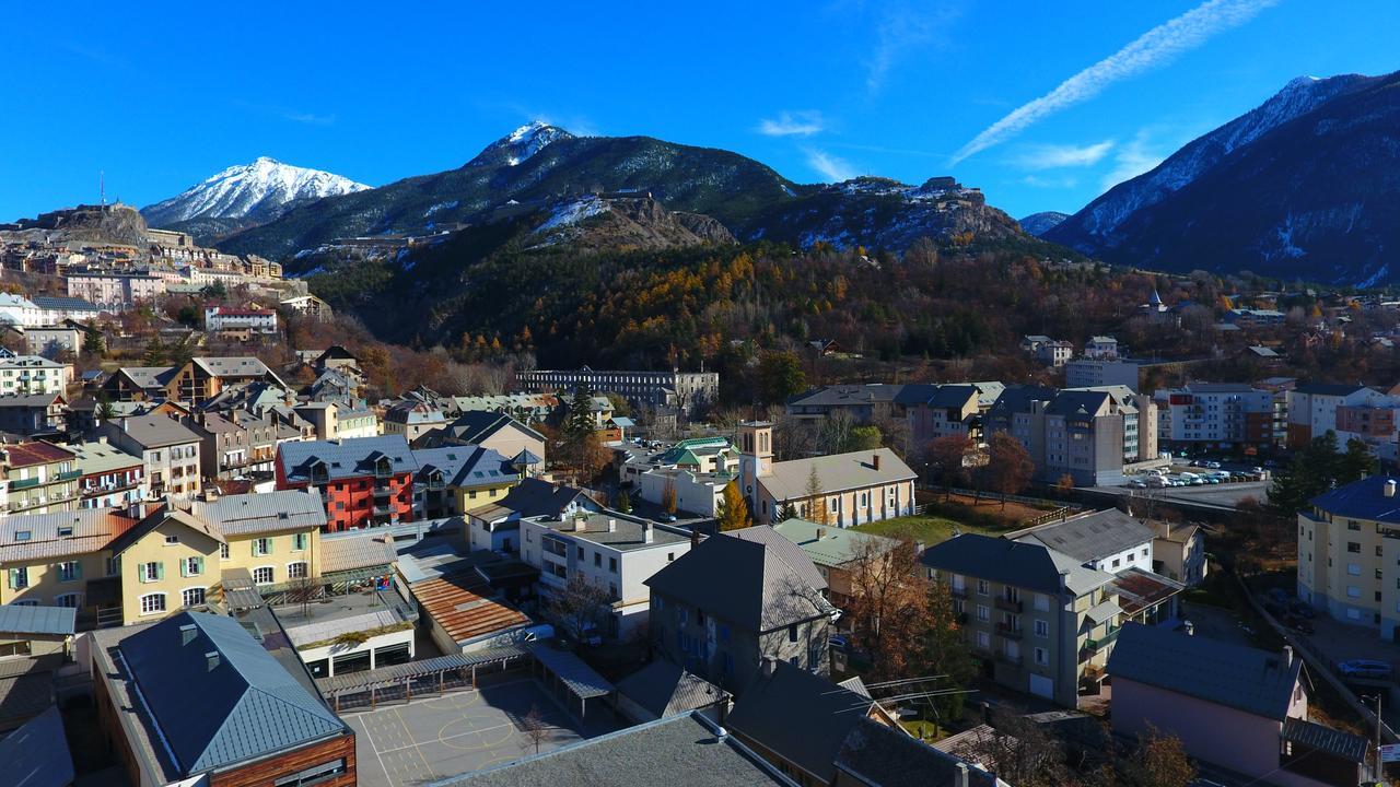 Hotel Mont-Brison Briançon Zewnętrze zdjęcie